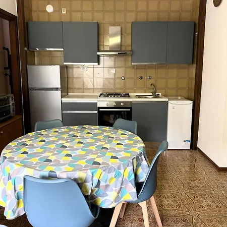 Apartamento Cn Follonica